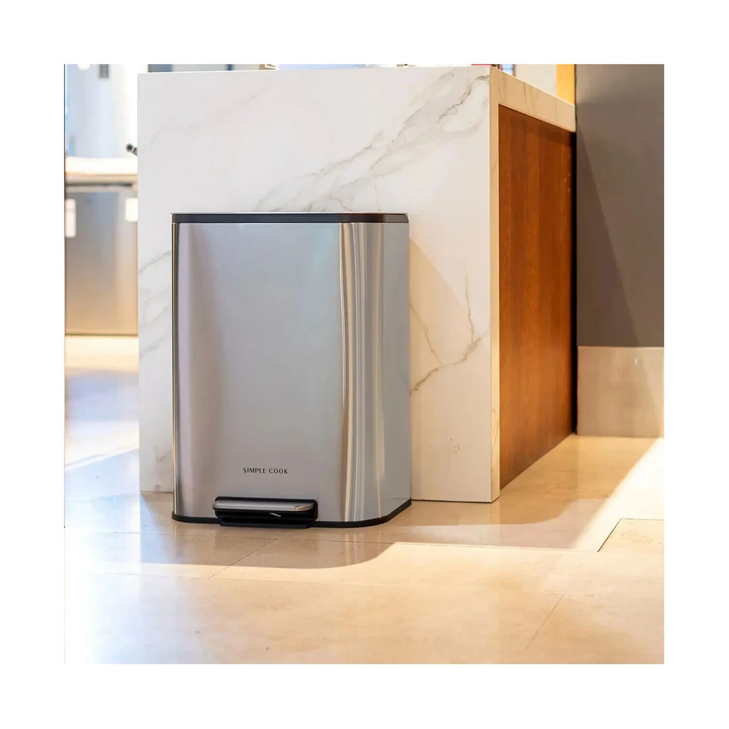 Basurero 50l Con Pedal Mate Y Anti Huellas Simple Cook image number 0.0