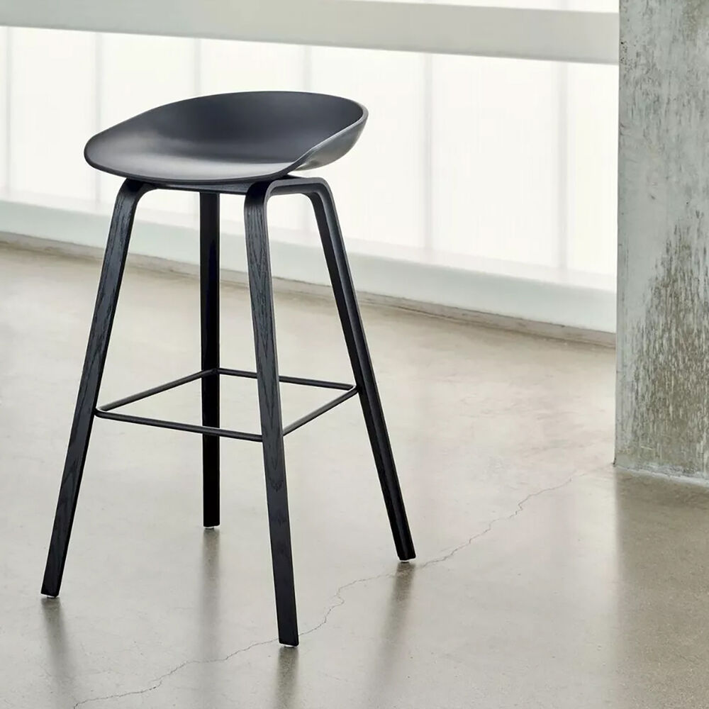 Pack 4 Pisos De Bar Estilo N&oacute;rdico Negro image number 4.0