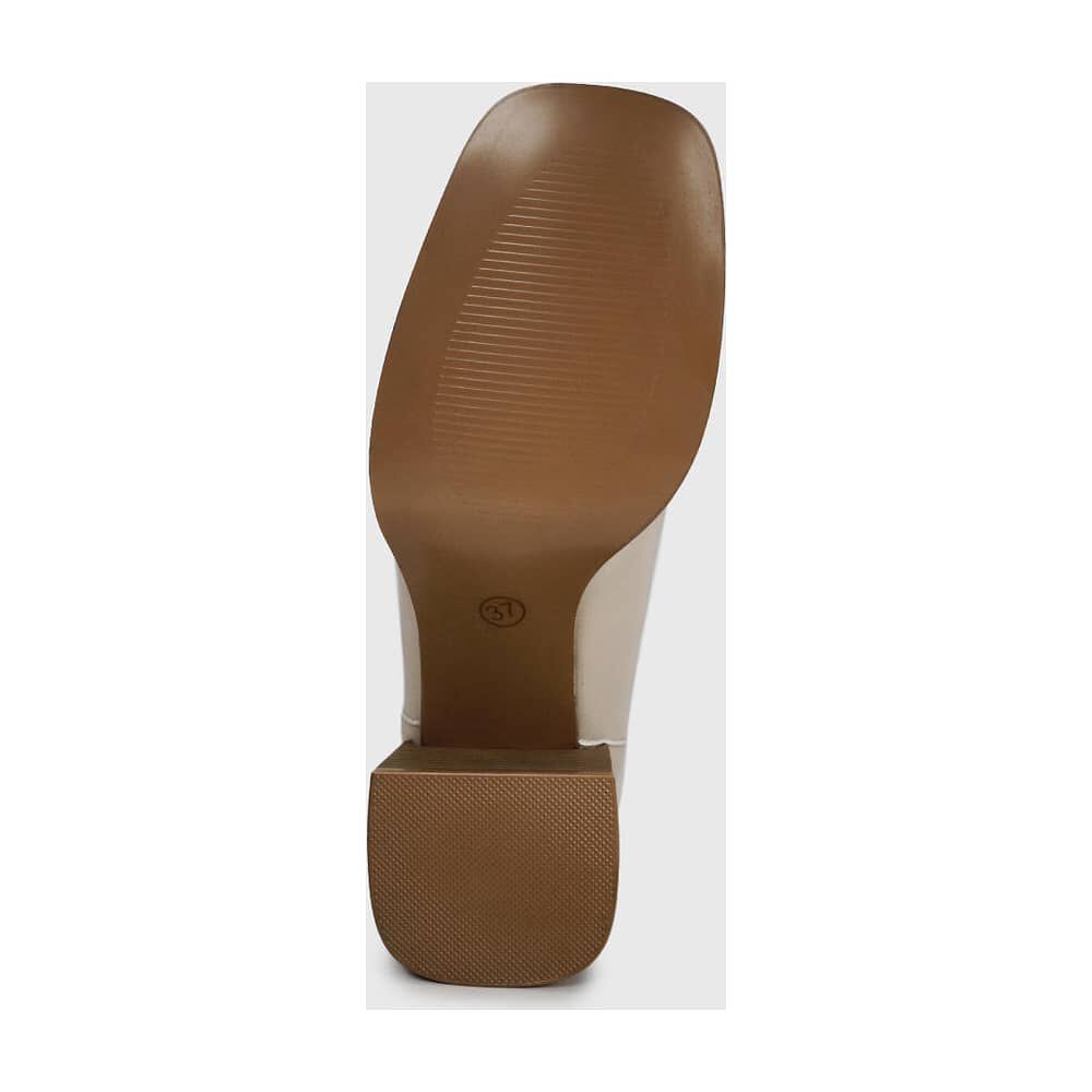 Zapato Nelida Beige image number 3.0