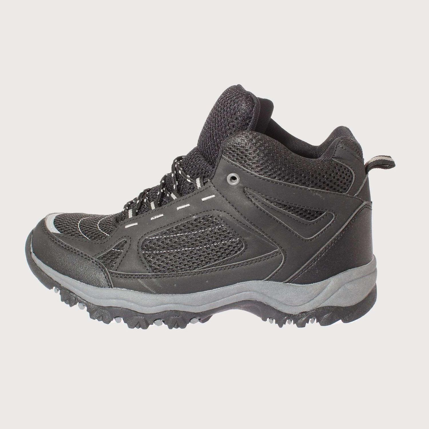 Zapatilla Outdoor Negro V&iacute;a Franca Art. 82202a0005black image number 1.0