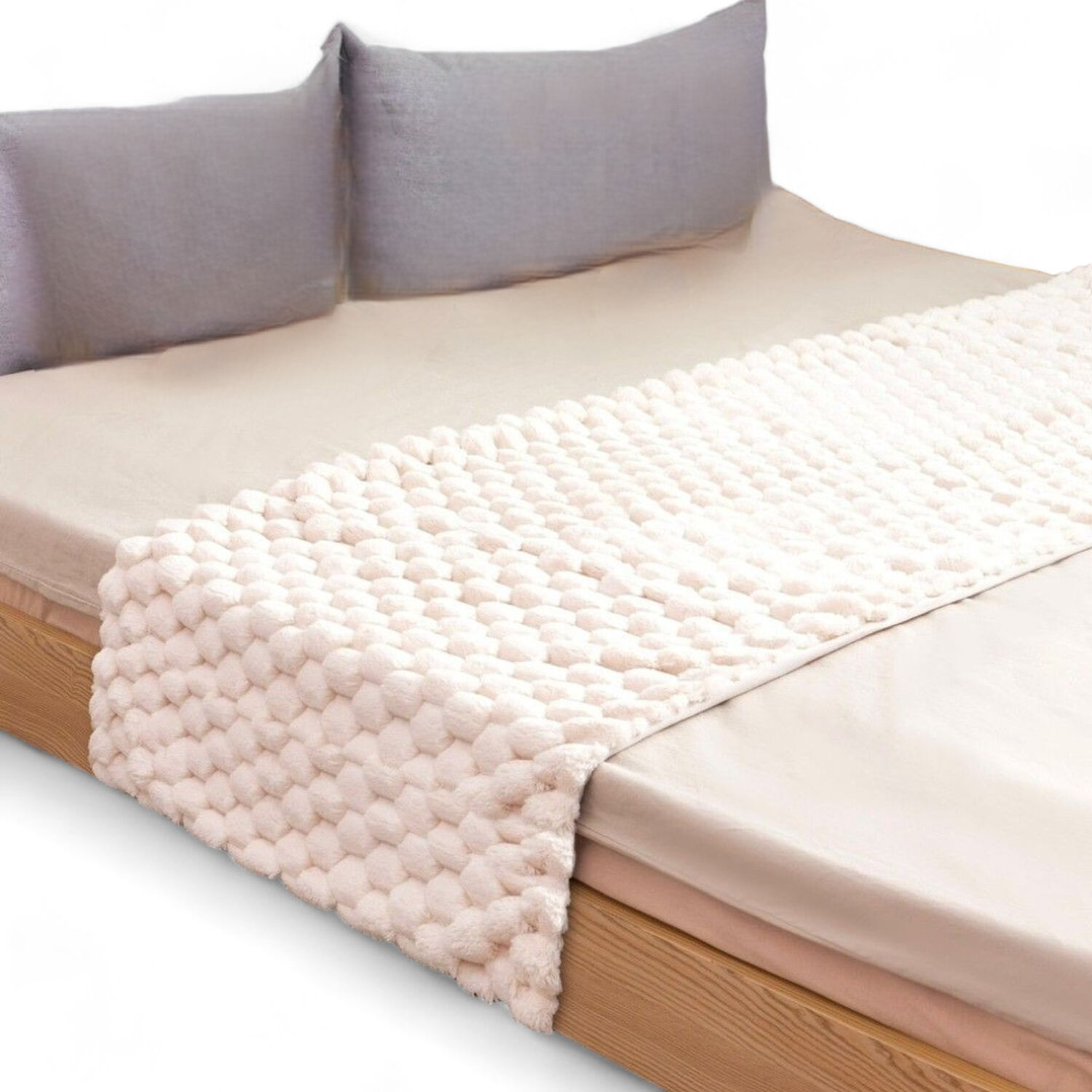 Pie De Cama Piecera Peludita Pompones 2 Plazas O King Medida 70cm X 190cm Color Crema image number 0.0