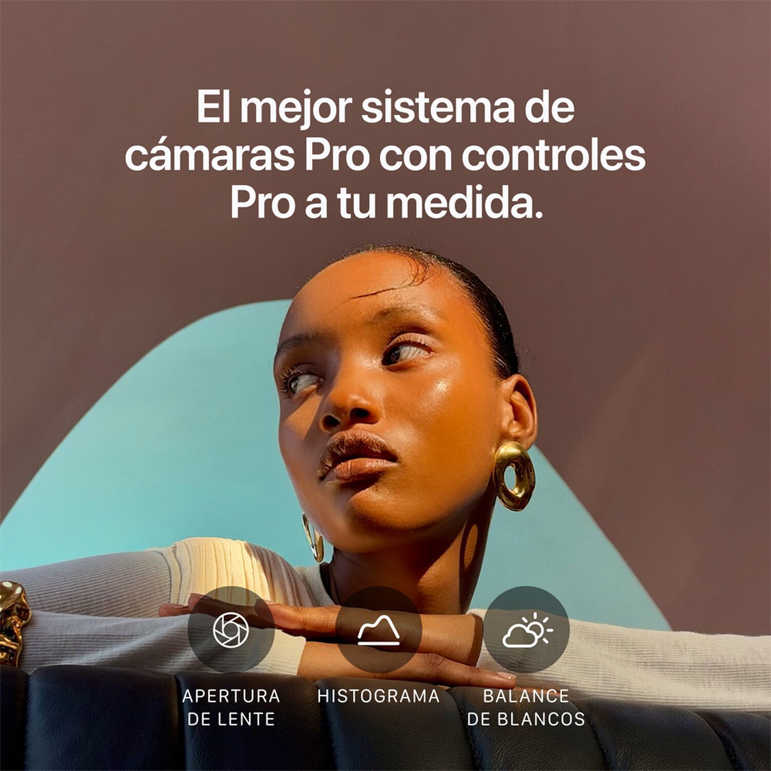 iPhone 18 Pro Max Apple / 5G / 256 GB / Celeste image number 3.0