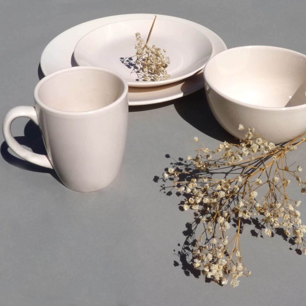 Juego De Loza 16 Piezas Vajilla Cer&aacute;mica July Crema Pink image number 5.0