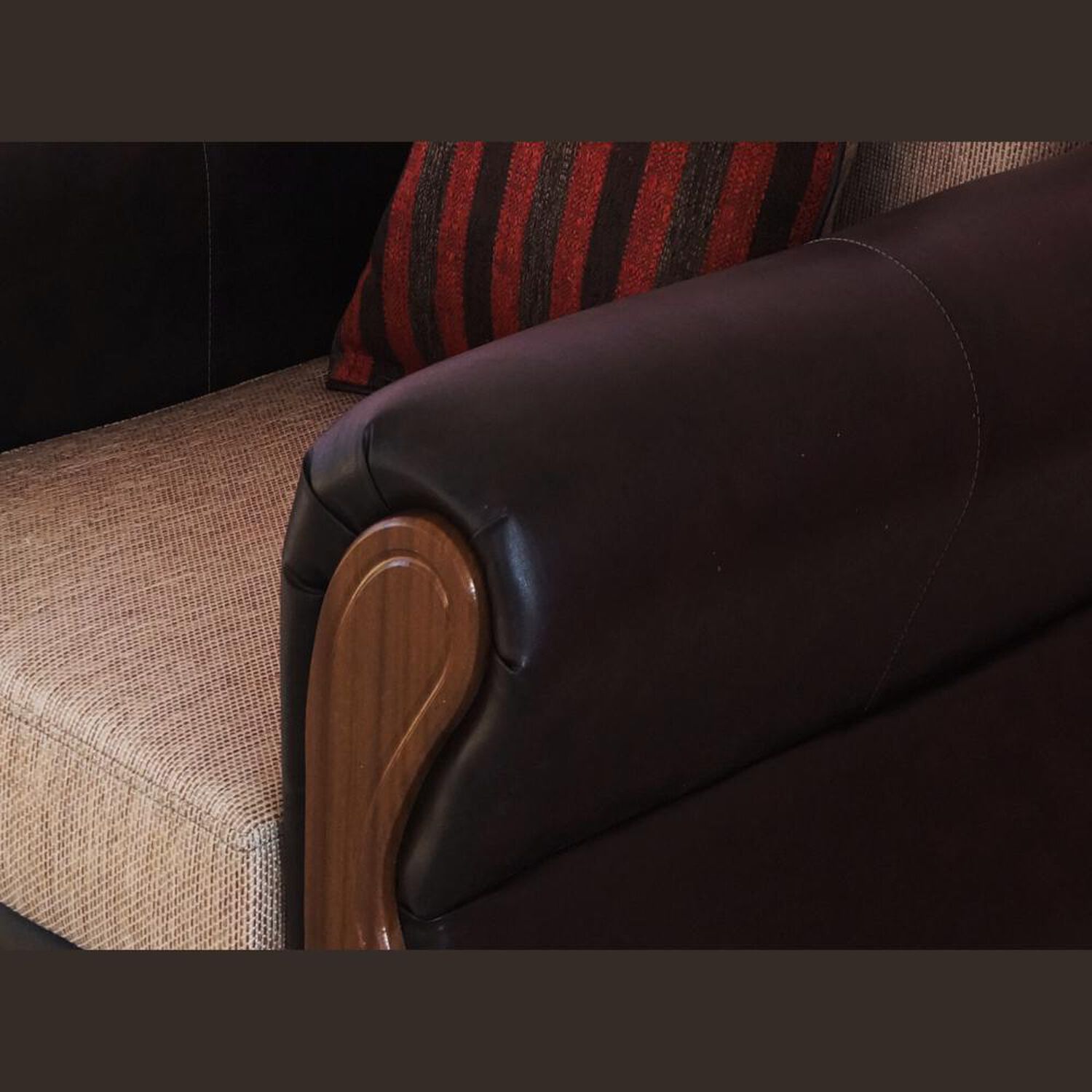 Juego De Living Elegant Detail Artemis / 3-1-1 Cuerpos image number 3.0