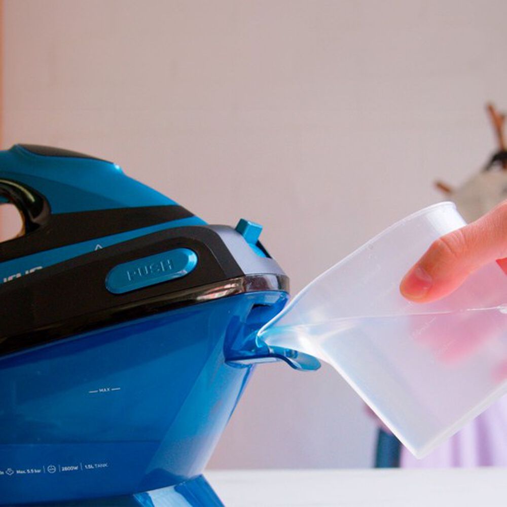 Plancha A Vapor (centro De Planchado) image number 2.0