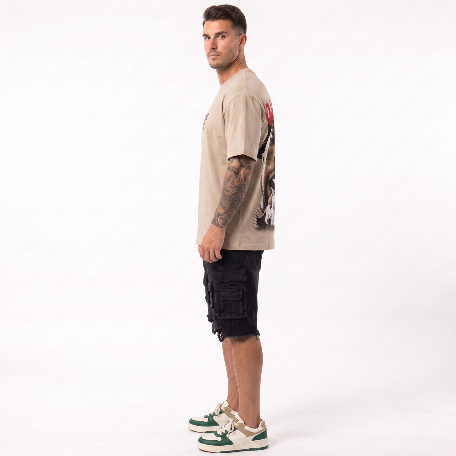 Polera Hombre Relaxed Fit Urbana Dise&ntilde;o Estampado Rappers image number 1.0