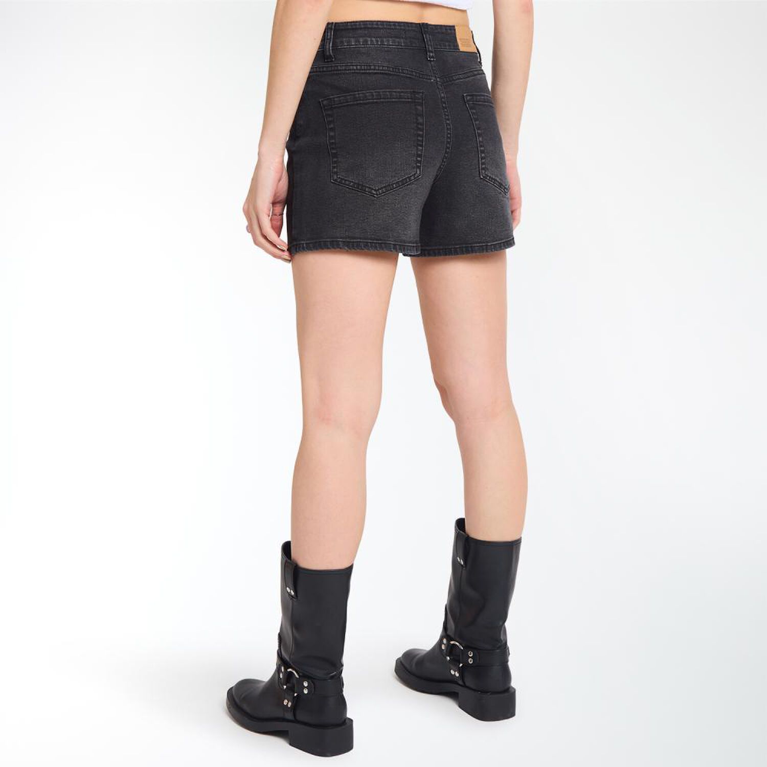 Short Denim Tiro Medio Super Skinny Mujer Freedom image number 3.0