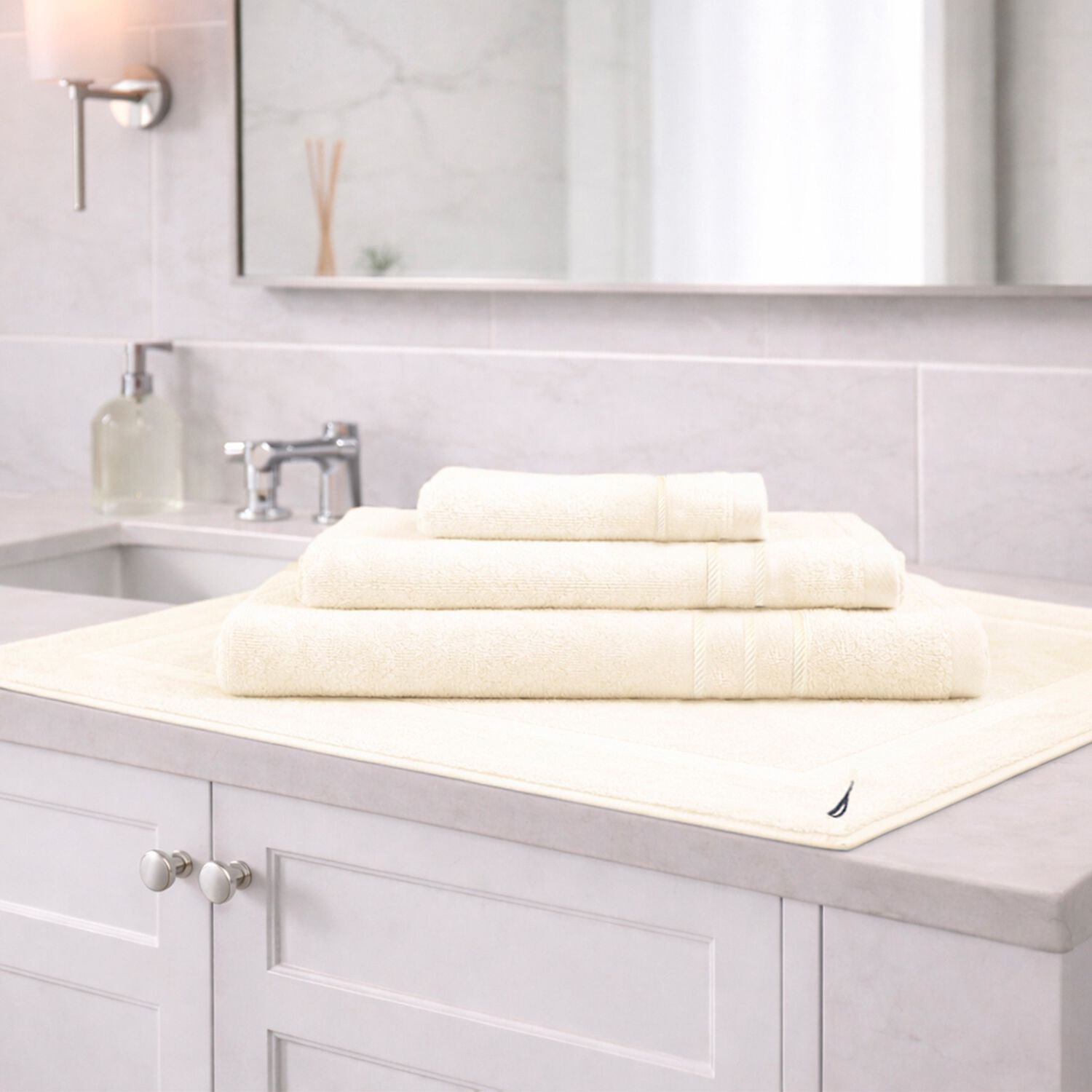 Set 4 Toallas Nautica Signature Cara+mano+cuerpo+piso 100% Algod&oacute;n Beige image number 1.0