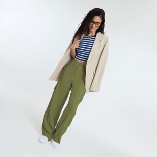 Pantal&oacute;n Lino Tiro Medio Relax Mujer Freedom
