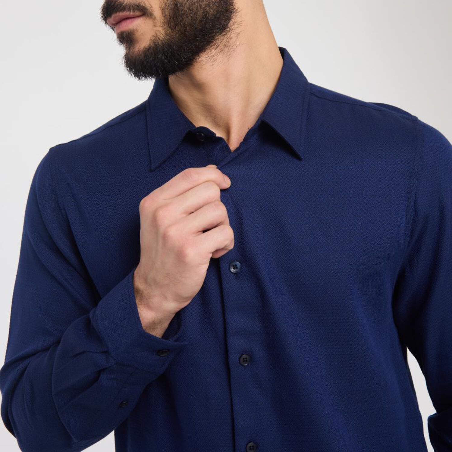 Camisa Slim Manga Larga Hombre Az Black image number 4.0