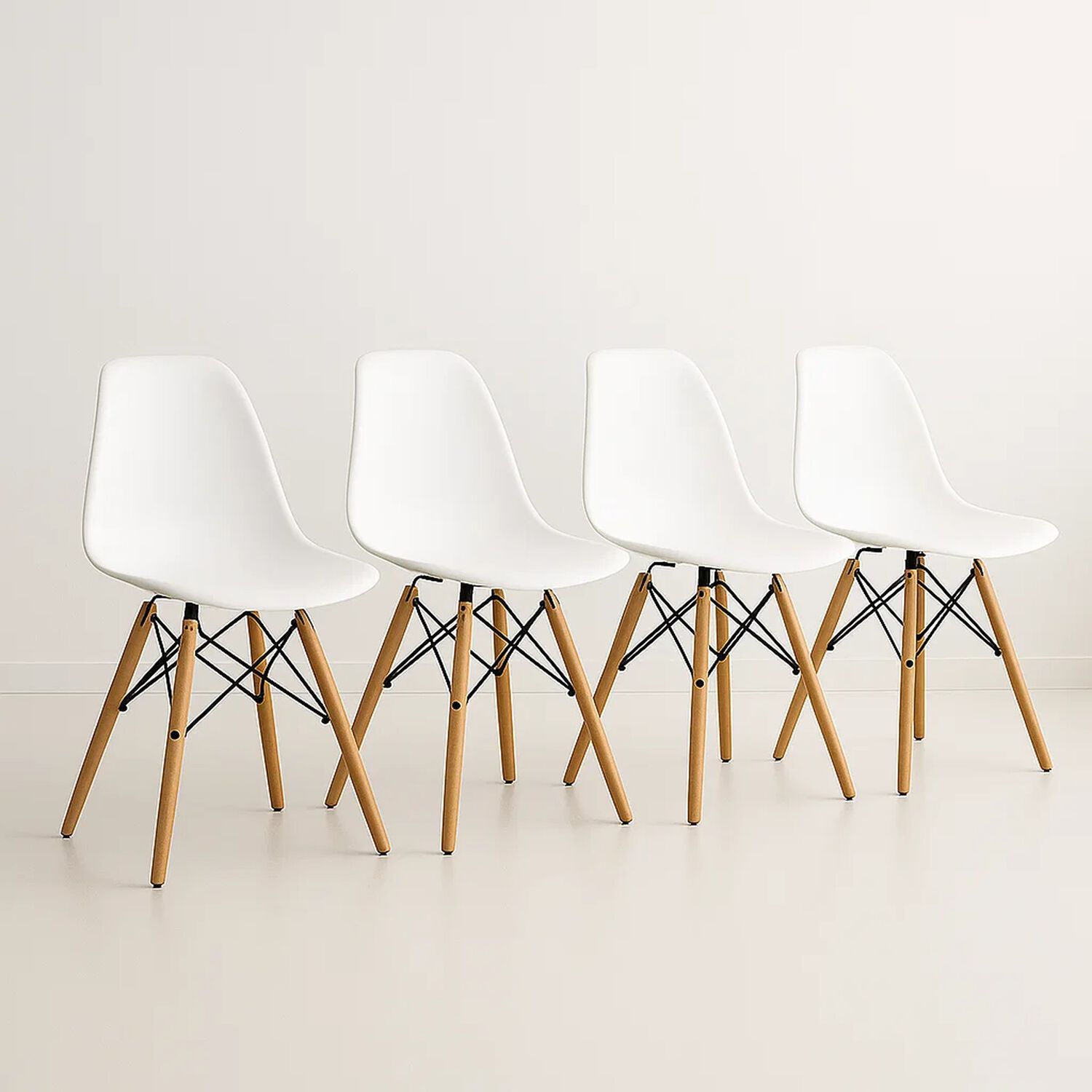 Pack De 4 Sillas Eames Blancas image number 0.0