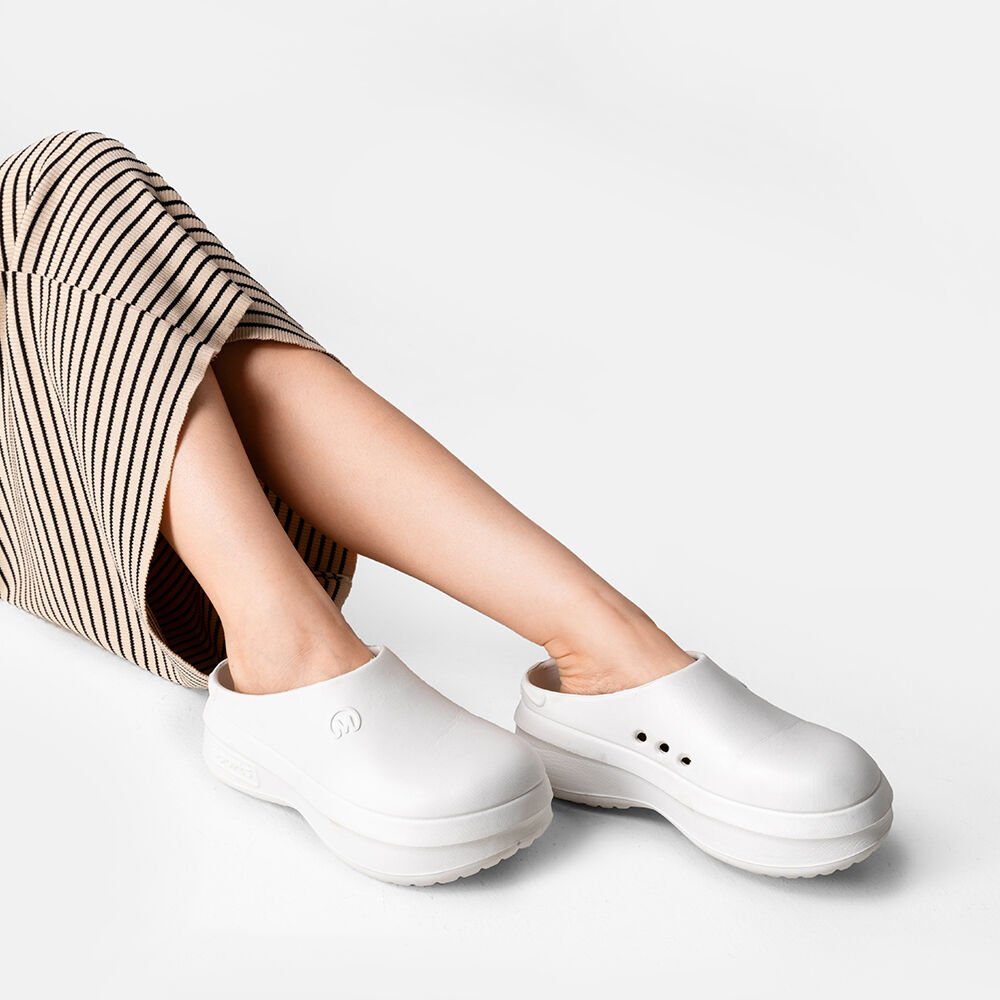 Zueco Casual Confort Plataforma Mujer Weide Gh150 image number 5.0