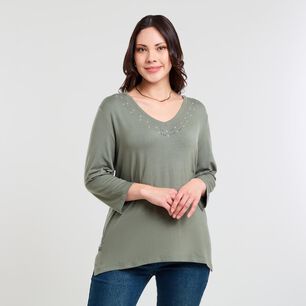 Polera Lisa Diseño Delantero Manga 3/4 Cuello V Mujer Sexy Large