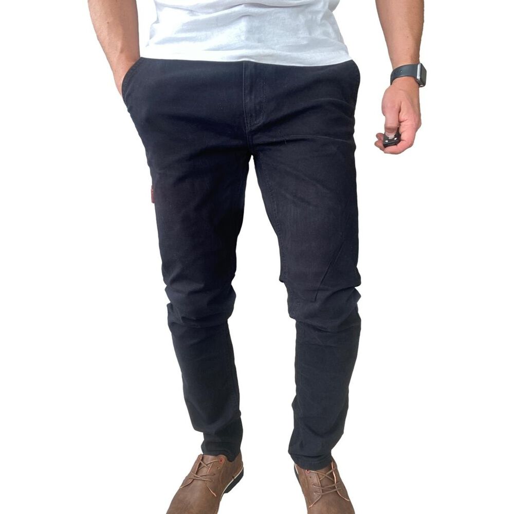 Pantal&oacute;n Elasticados Gabardina Negro Slim Fit Para Hombres image number 3.0