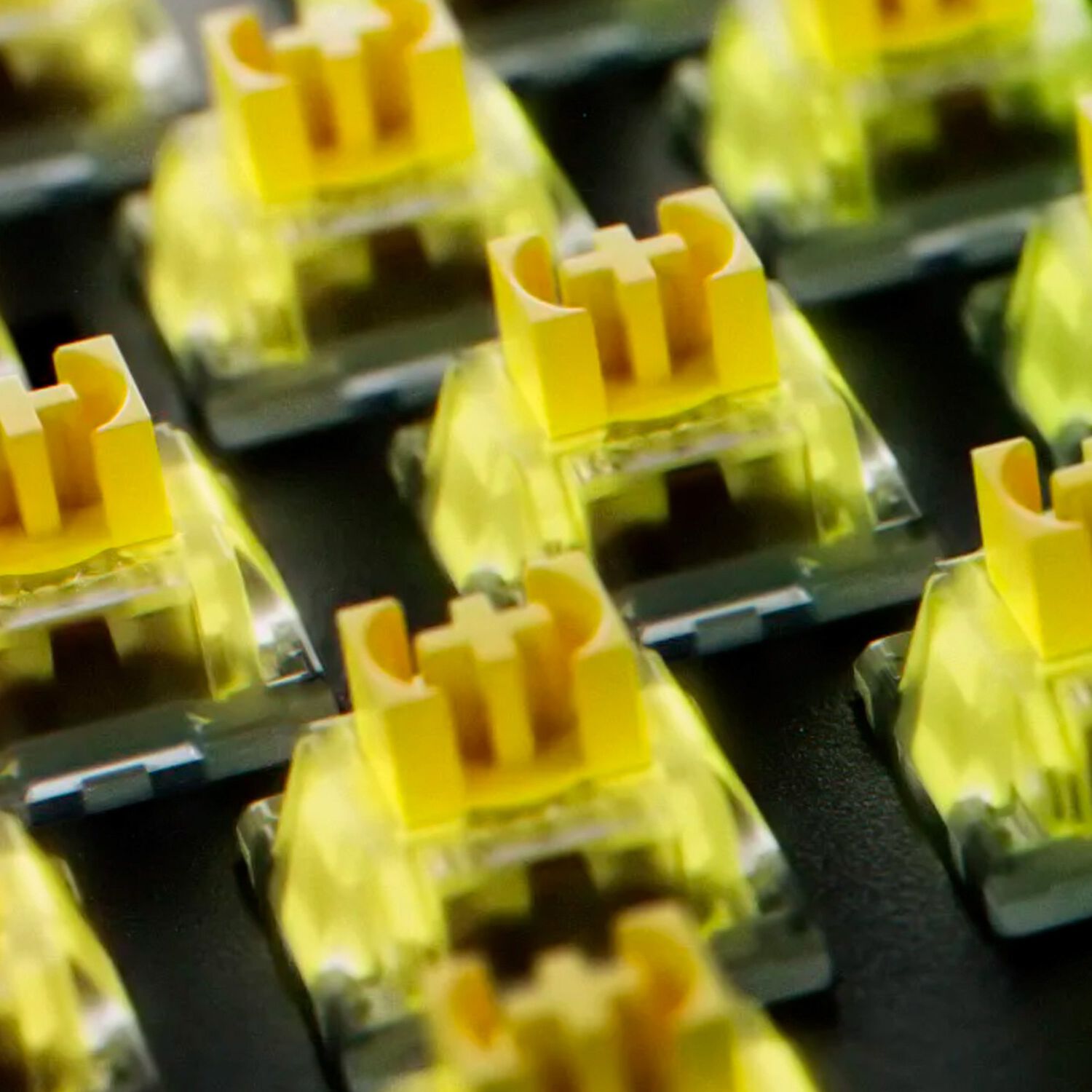 Teclado Gamer Razer Blackwidow V4 Yellow Switch Ingl&eacute;s image number 1.0