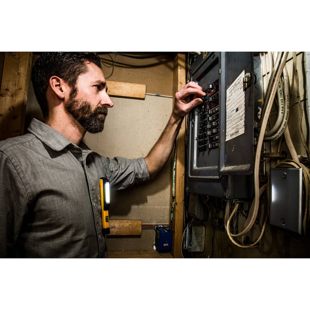 Linterna Led Cob Cat Ct1000 Lumenes 175 image number 3.0