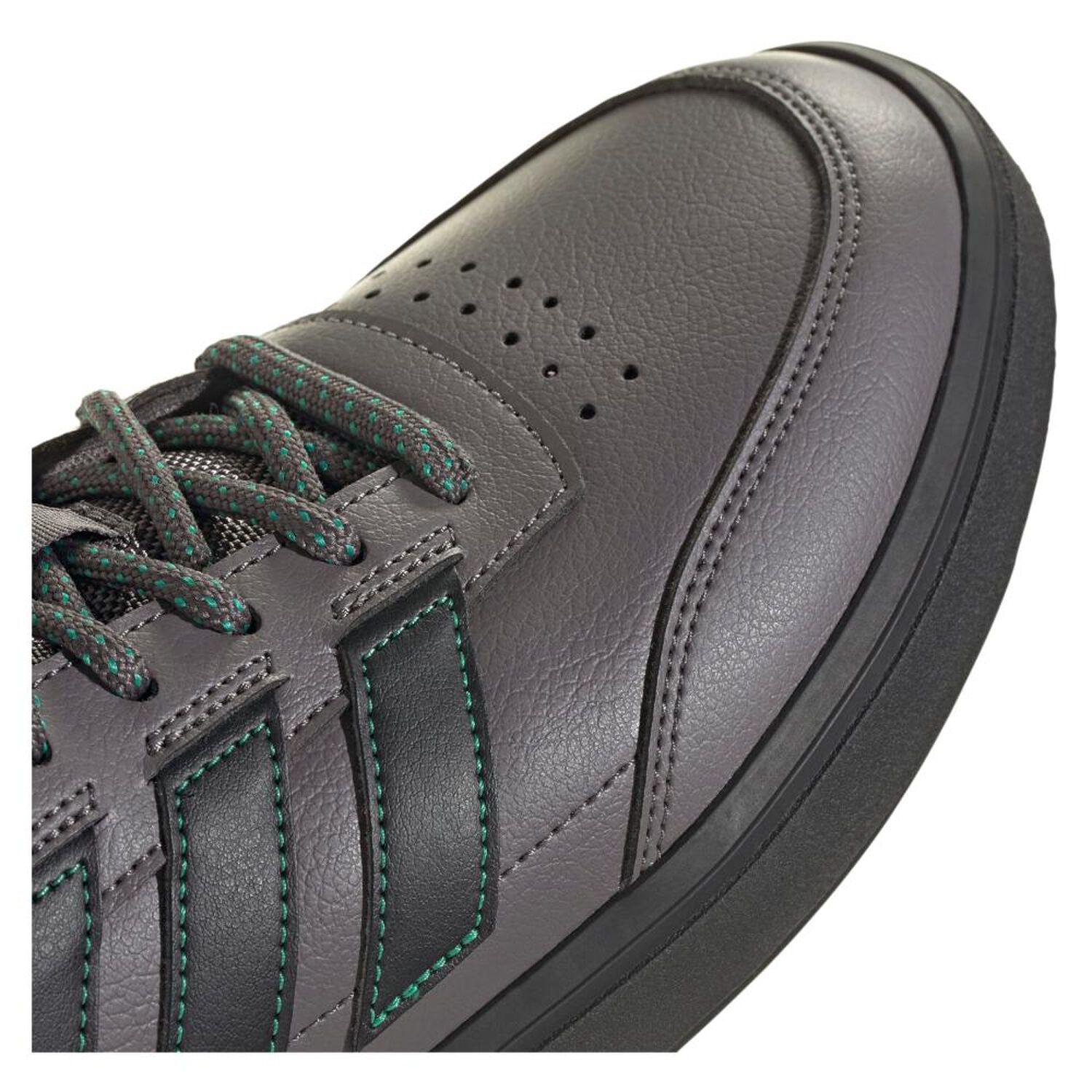 Zapatilla Urbana Hombre Adidas Courtblock Caf&eacute; Oscuro image number 9.0