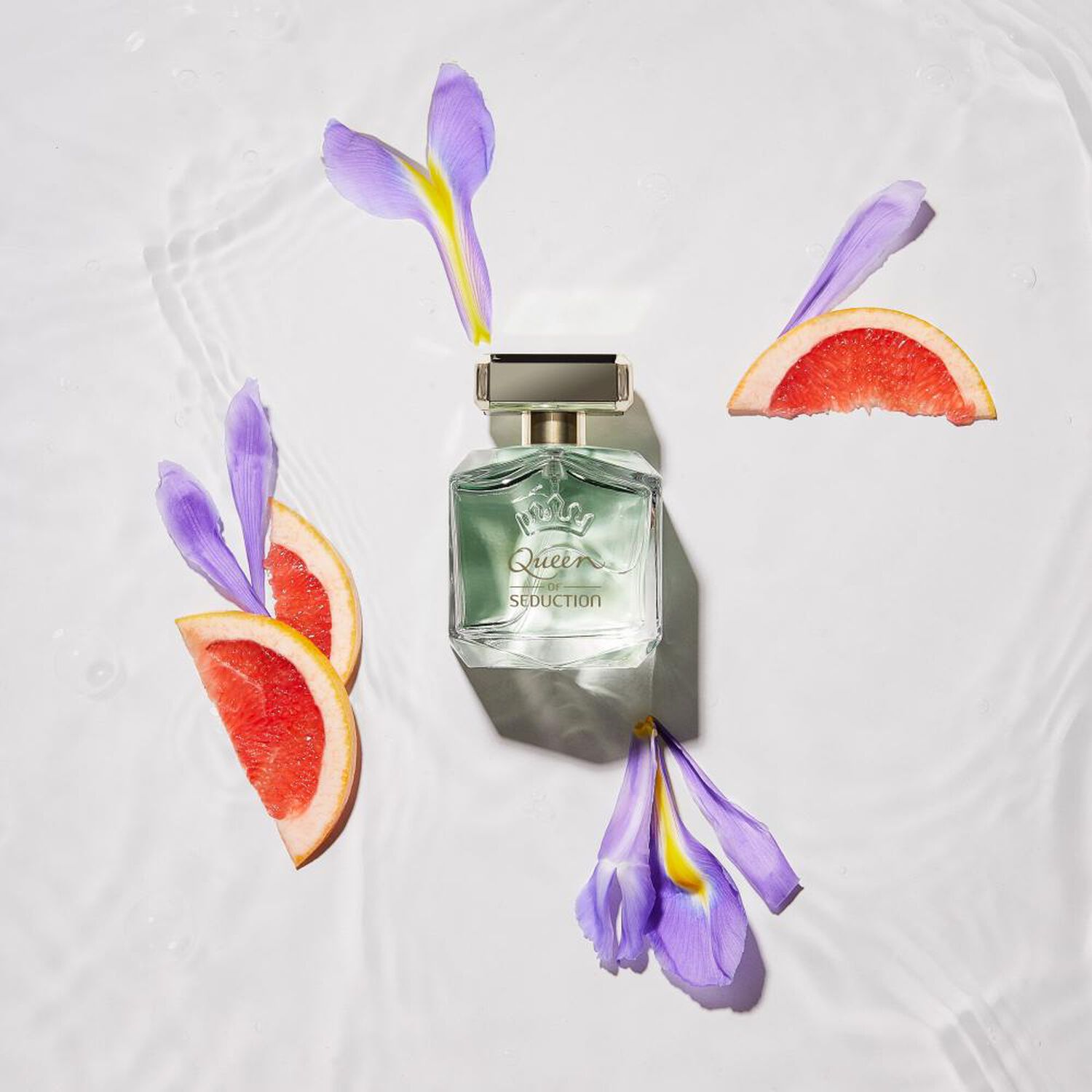 Set De Perfumer&iacute;a Mujer Queen Of Seduction Banderas / 50 Ml / Edt + Loci&oacute;n Corporal 75 Ml image number 2.0