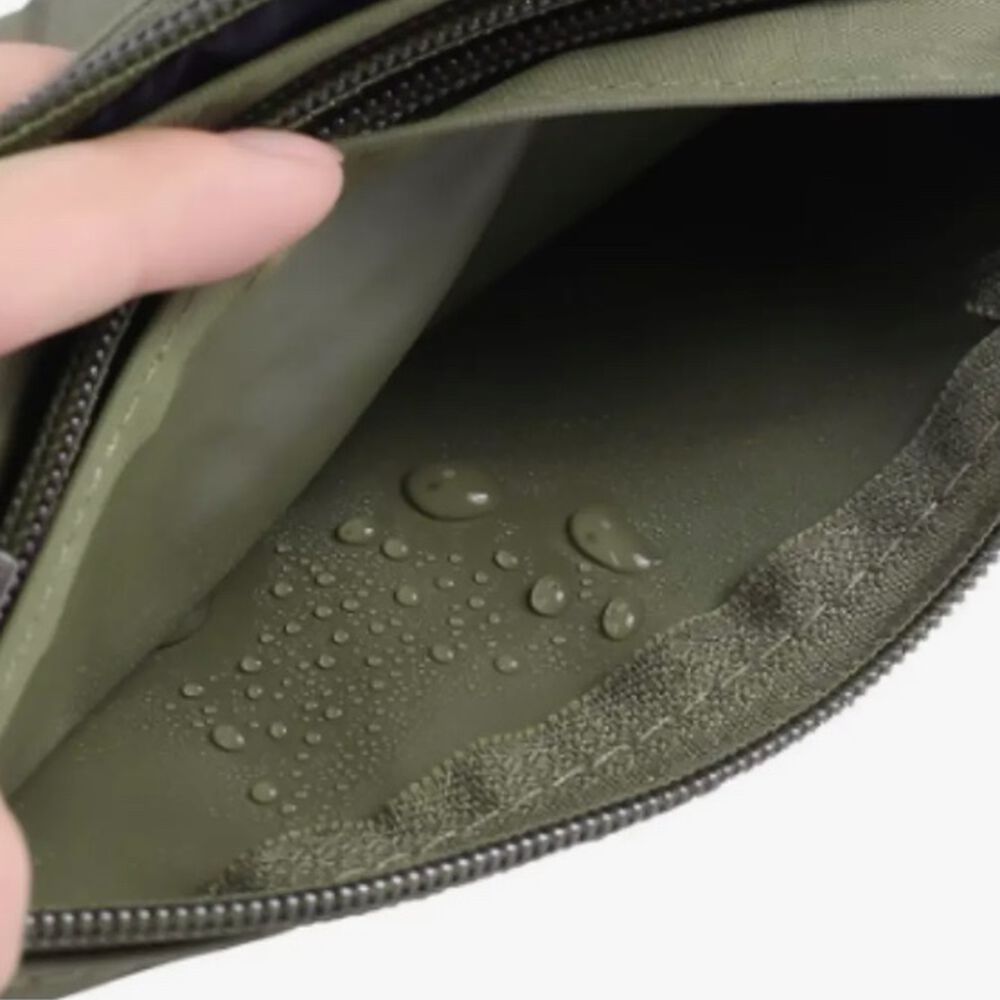 Banano Impermeable Verde image number 1.0
