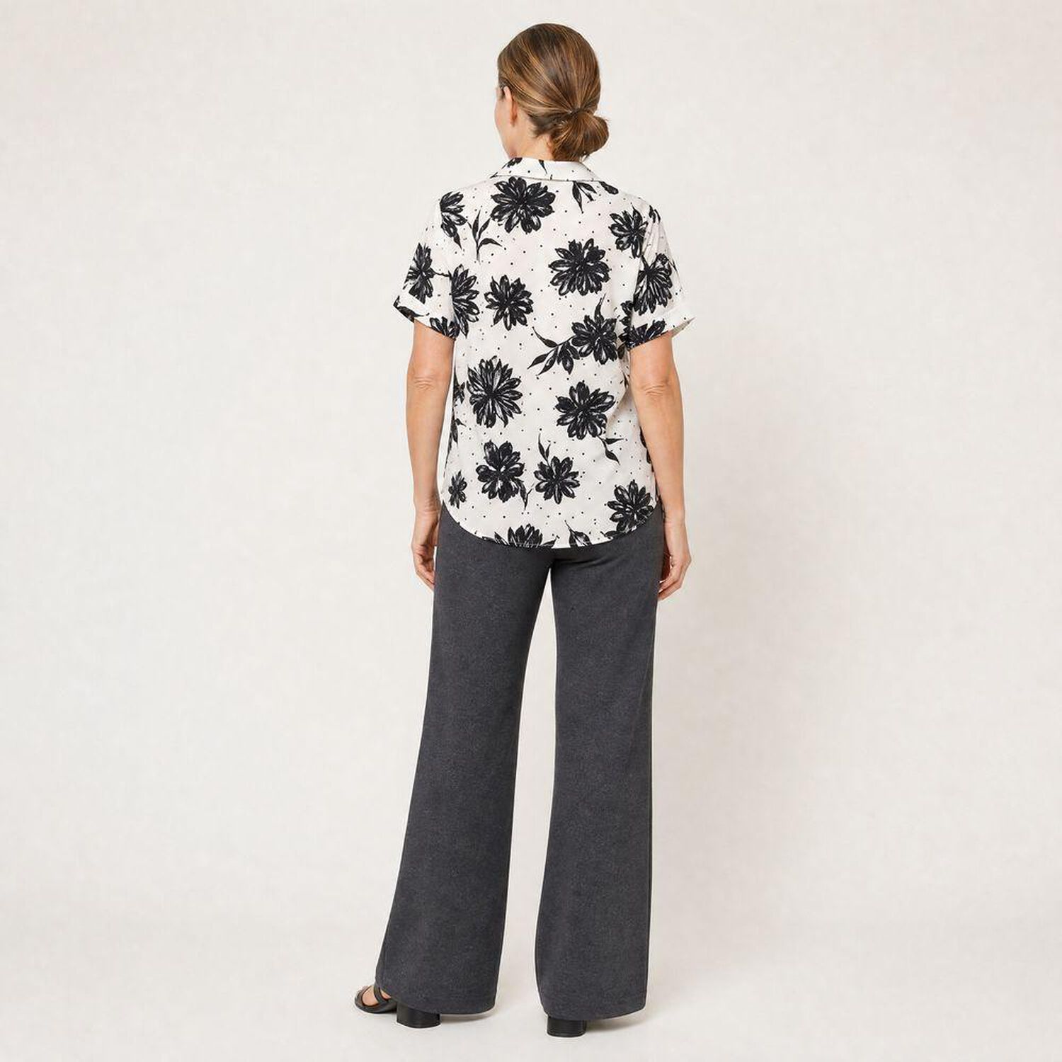 Pantal&oacute;n Mujer Lesage image number 1.0