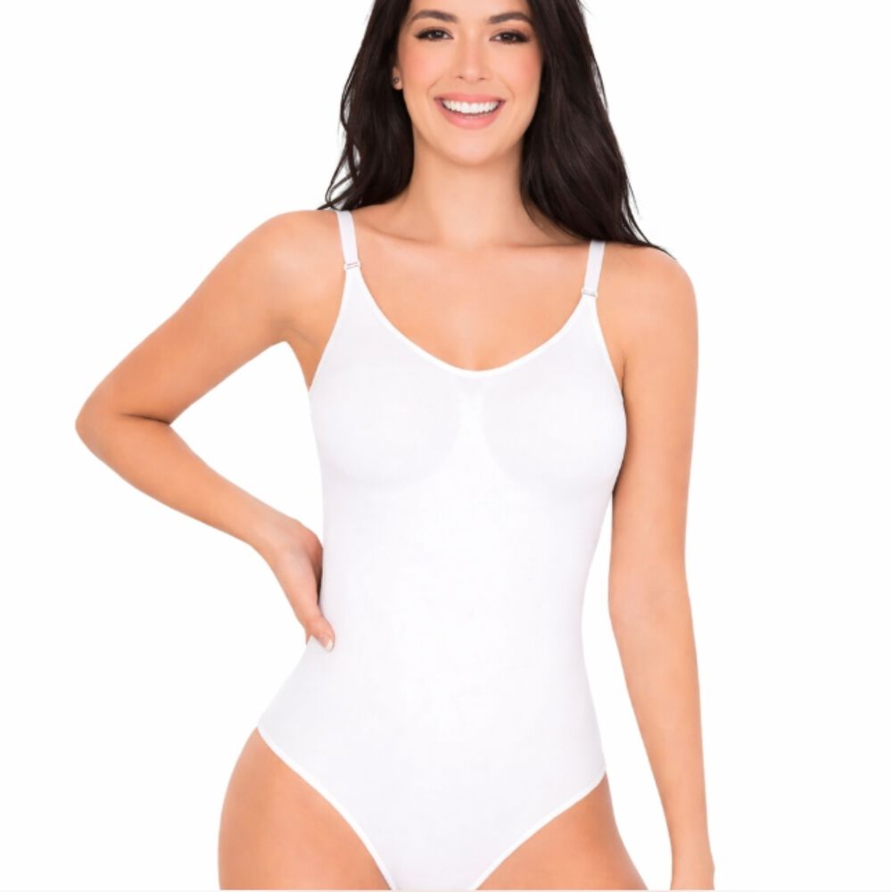 Body De Mujer Con Reductor Y Control De Abdomen image number 1.0