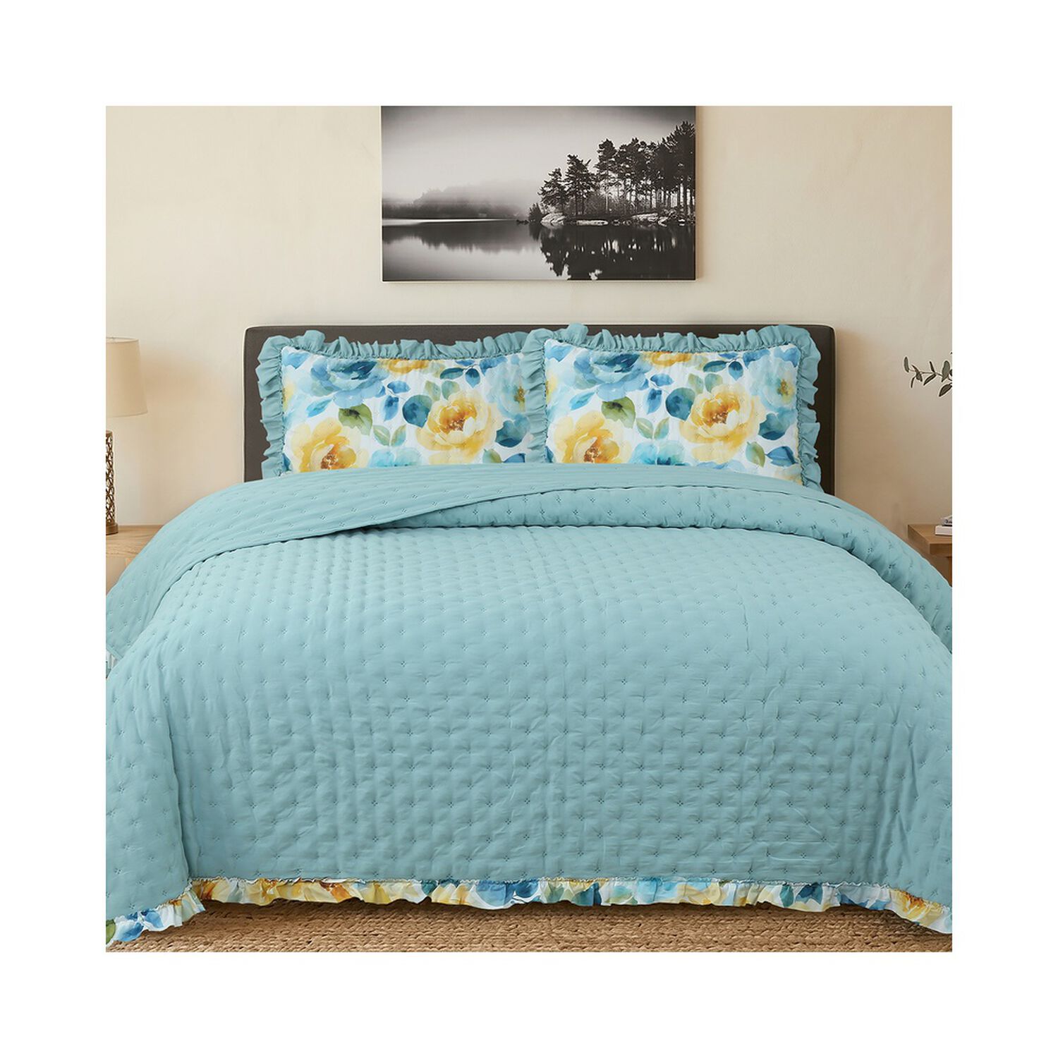 Quilt Andes Ruffles Aqua King image number 0.0