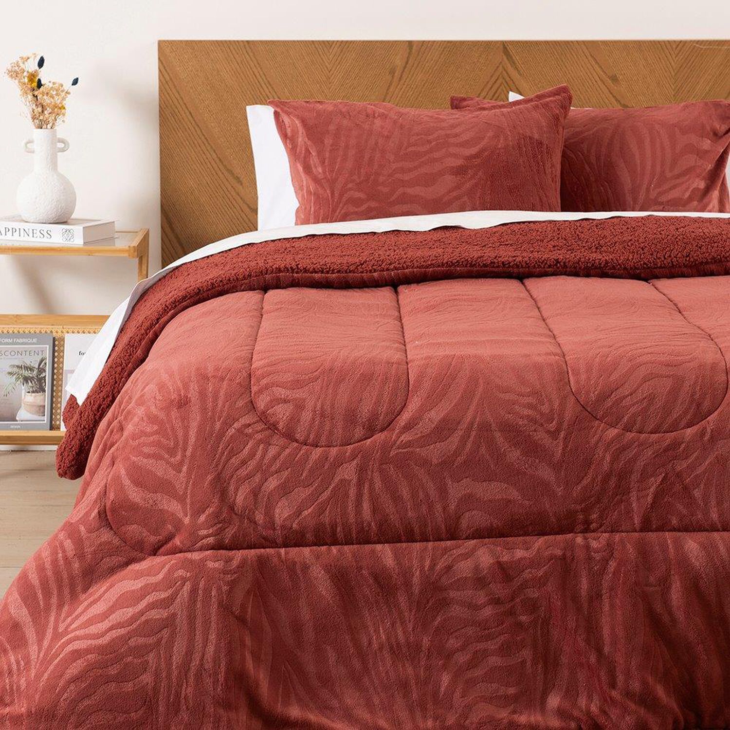 Plumon Coral Emboss King Ladrillo image number 0.0