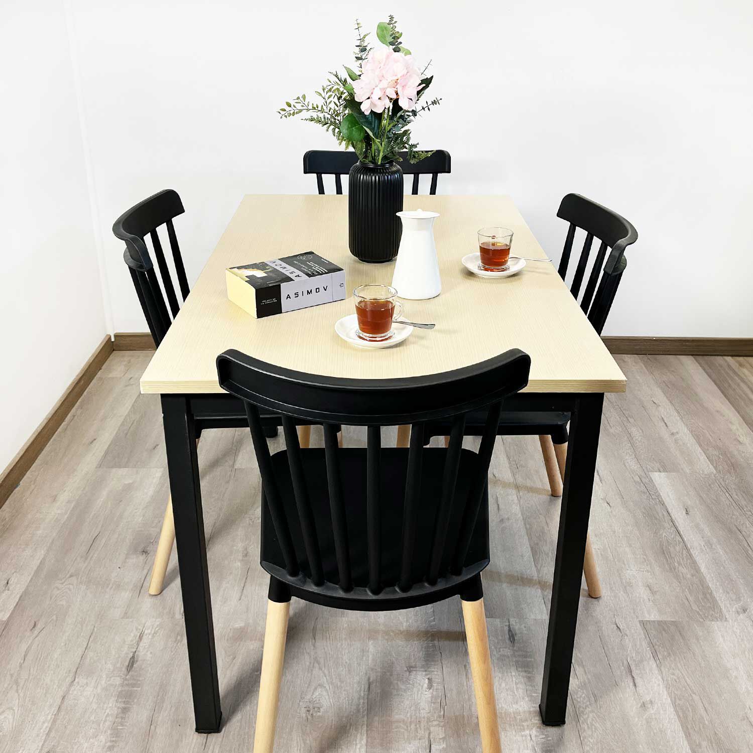 Juego De Comedor New York + 4 Sillas Windsor Negras image number 2.0