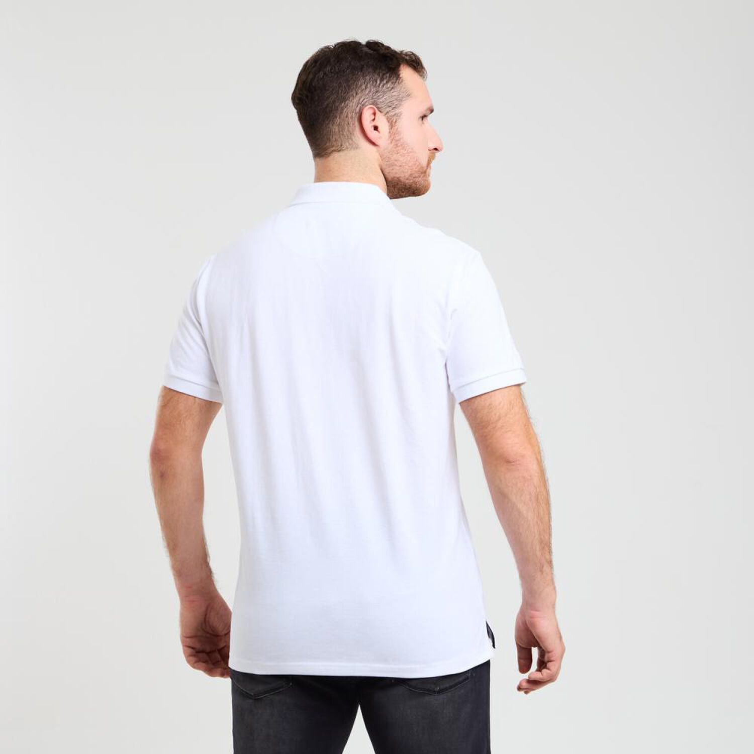 Polera Lisa Regular Manga Corta Cuello Piqu&eacute; Hombre Peroe image number 3.0