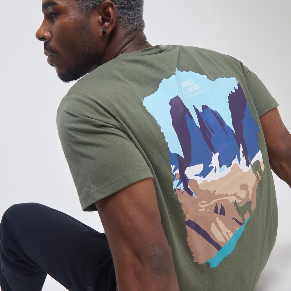 Polera Deportiva Estampada Slim Manga Corta Cuello Redondo Hombre Wetland image number 4.0