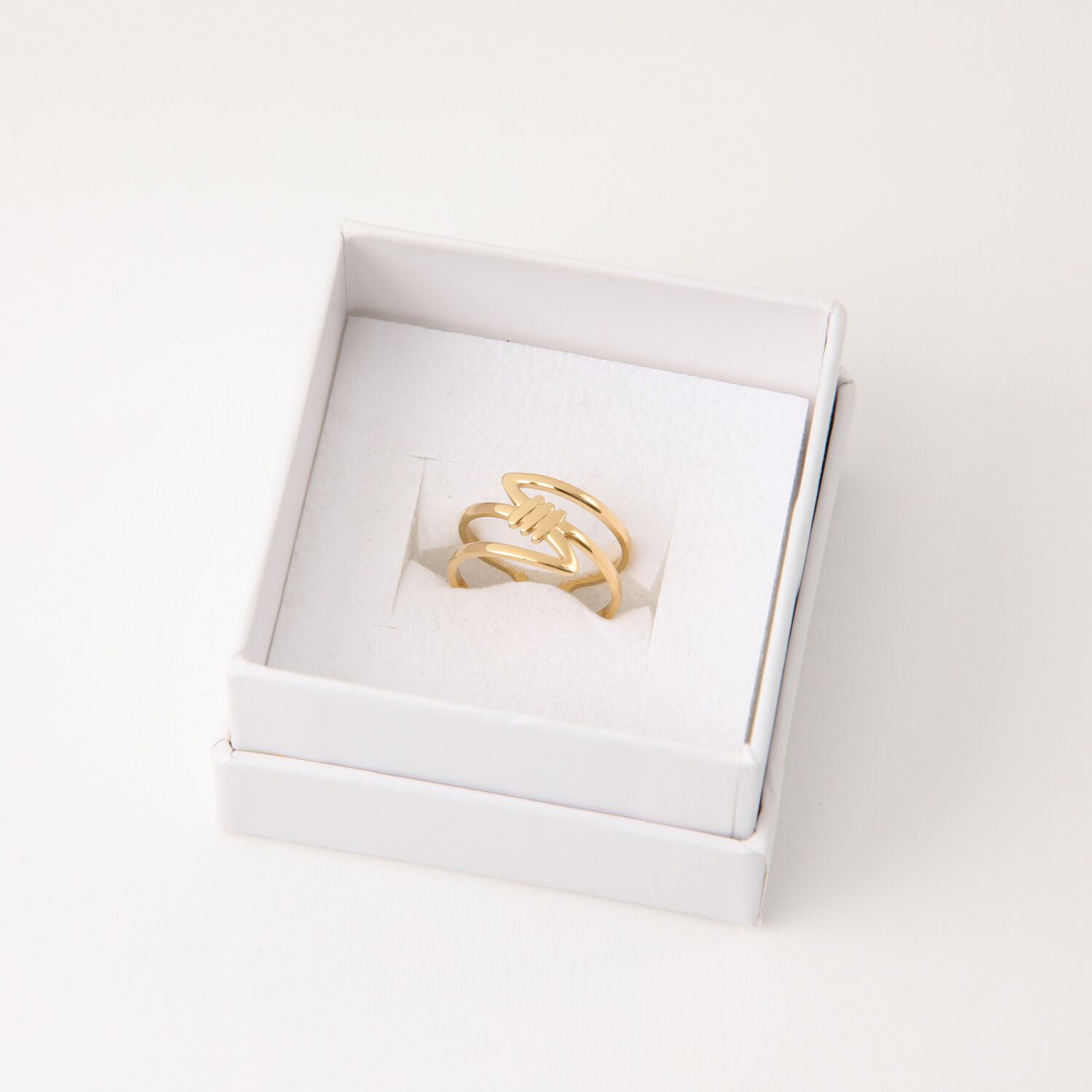 Anillo 19v69 Dorado Mujer Str268 image number 1.0