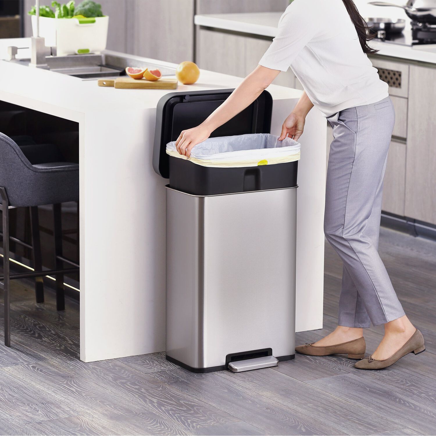 Basurero Eko Cozy Inox 45 Lts image number 4.0