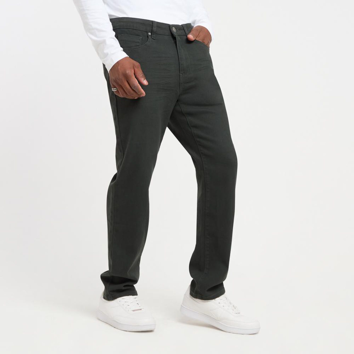 Pantal&oacute;n Liso Tiro Medio Skinny Hombre Rolly Go image number 2.0
