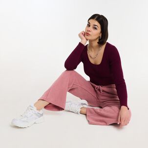 Pantalón De Buzo Lavado Tiro Medio Regular Mujer Rolly Go Pantalón De Buzo Lavado Tiro Medio Regular Mujer Rolly Go