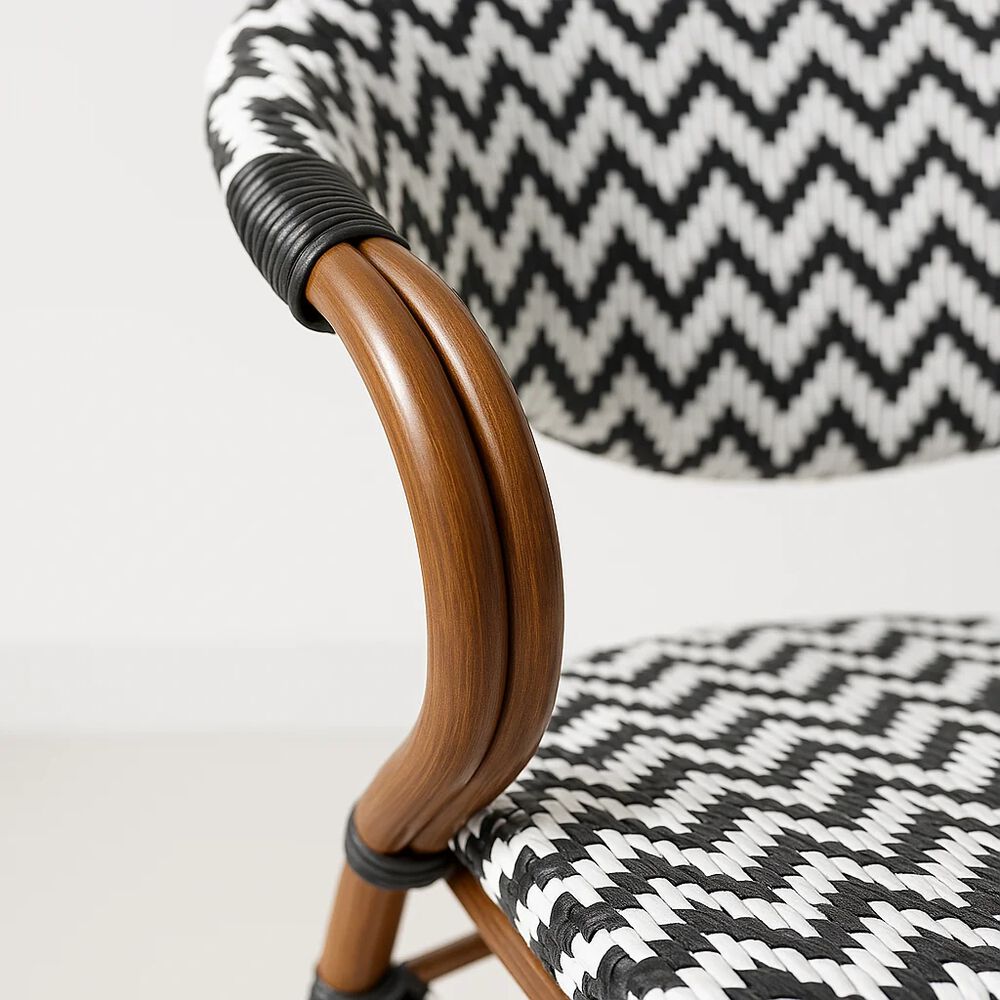 Silla Bistro Parisina Rattan Con Reposabrazos - Blanca Con Negro image number 5.0