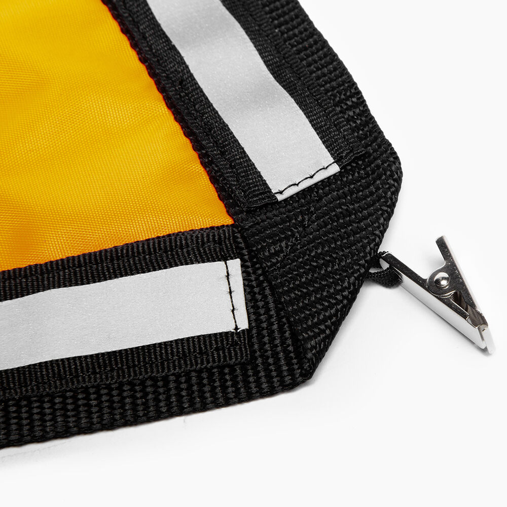 Triangulo Reflectante Gris image number 2.0