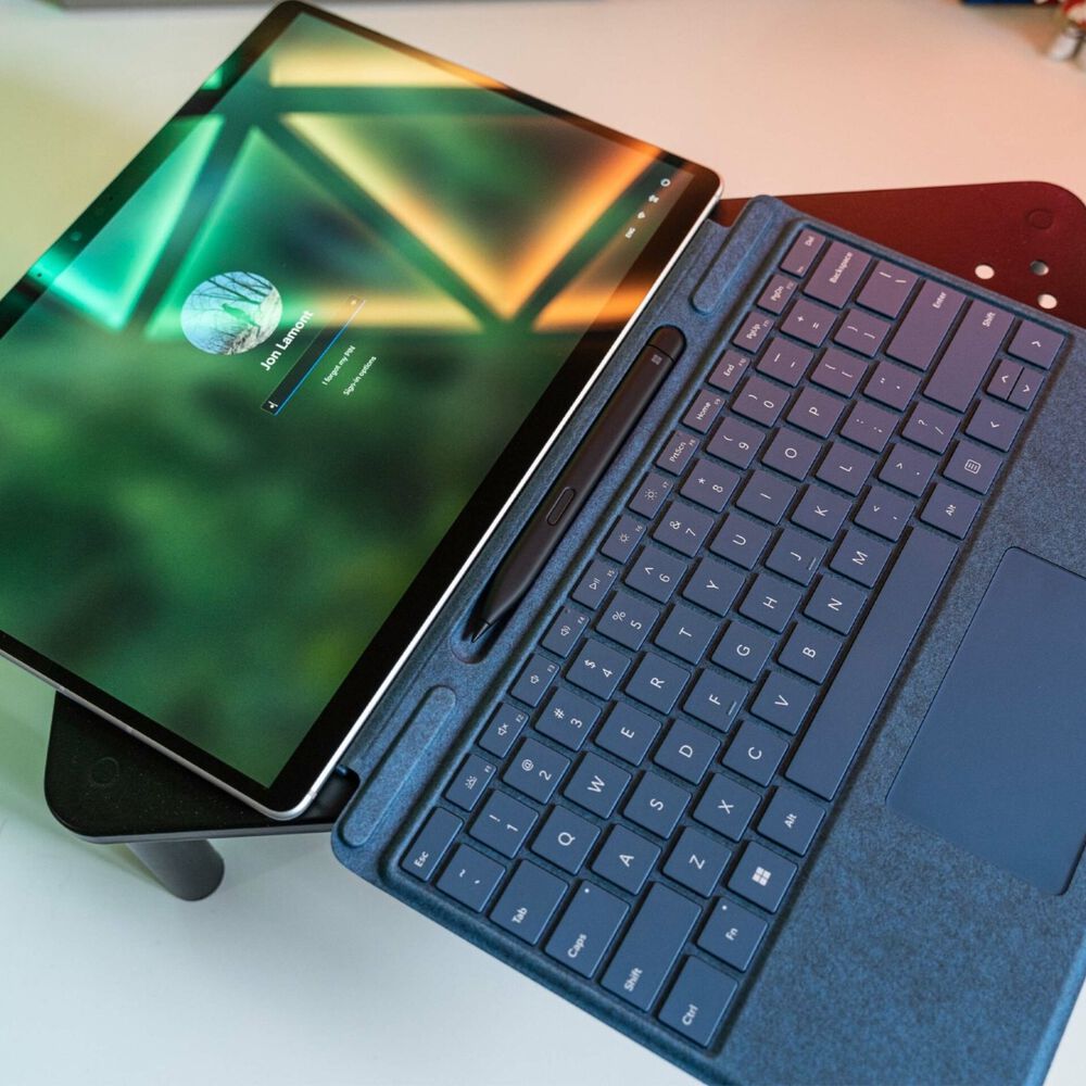 Surface Pro 9 + Teclado Y Lápiz - Tablet Y Notebook, Windows 11 image number 9.0