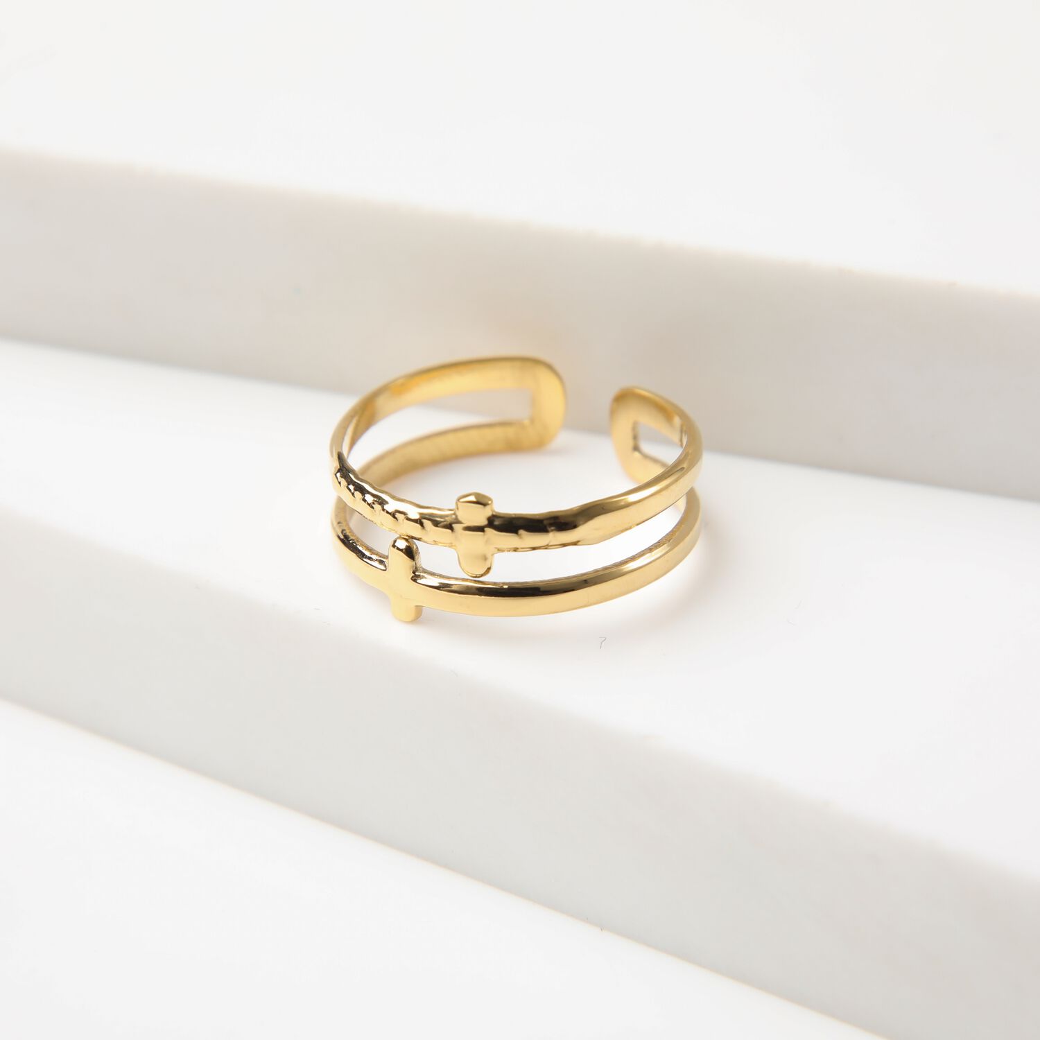 Anillo 19v69 Dorado Mujer Str223 image number 1.0