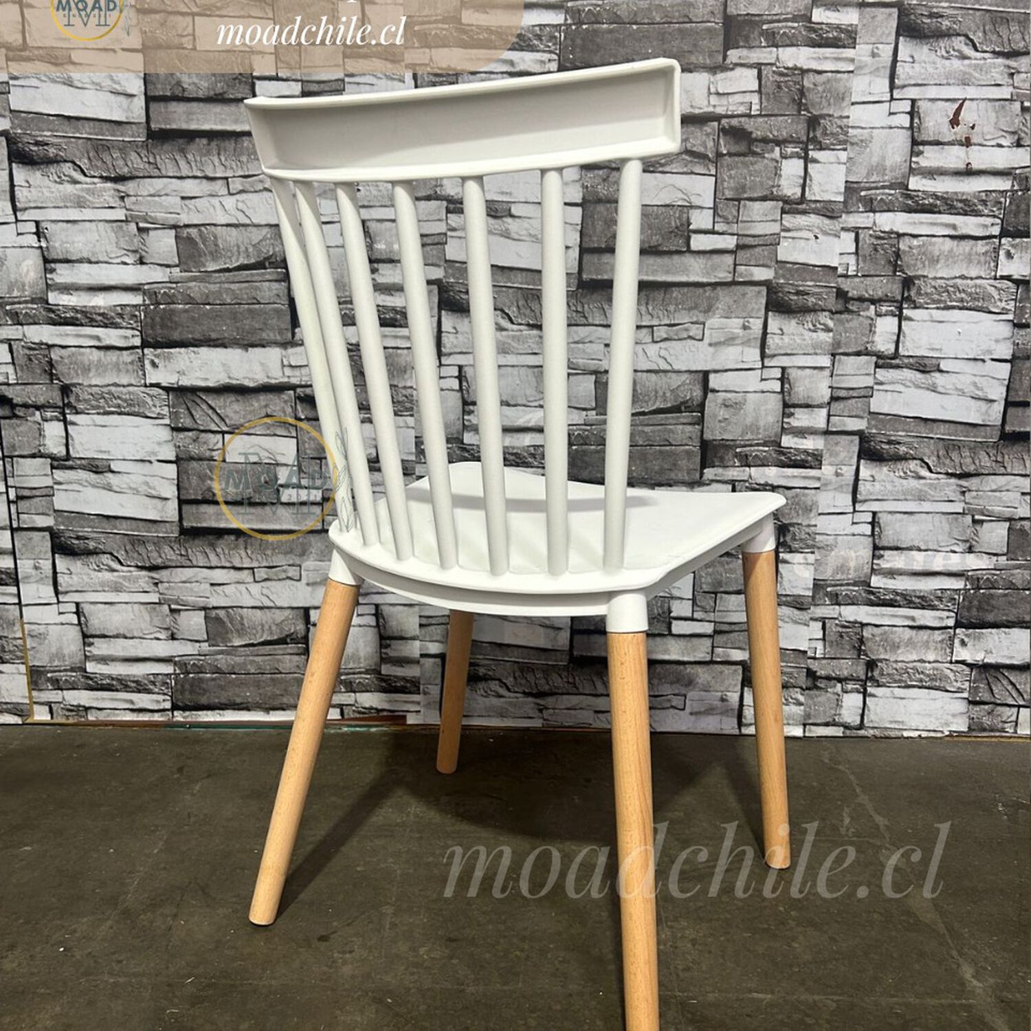 Silla Windsor De Polipropileno Con Base De Madera image number 2.0