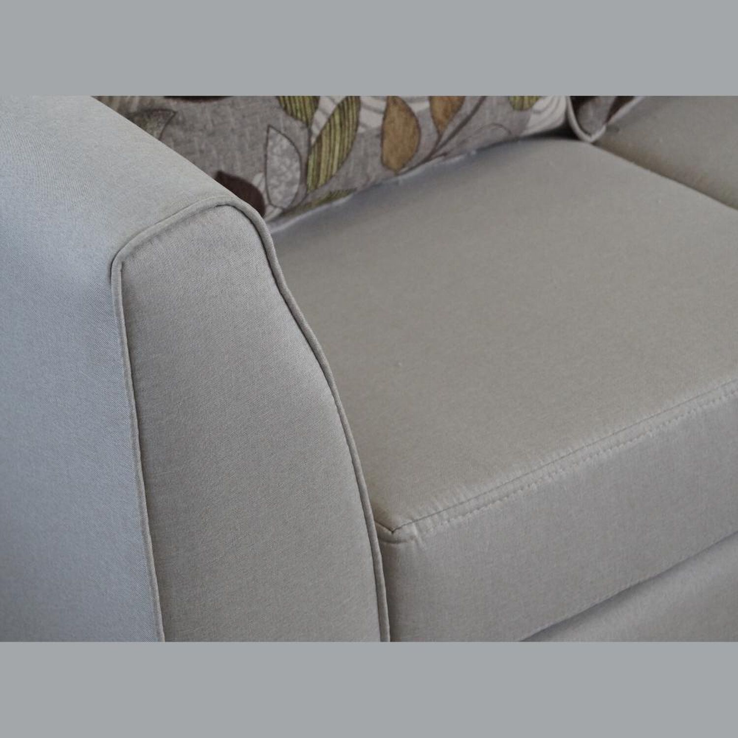 Sofa Seccional Elegant Detail Dallas image number 2.0