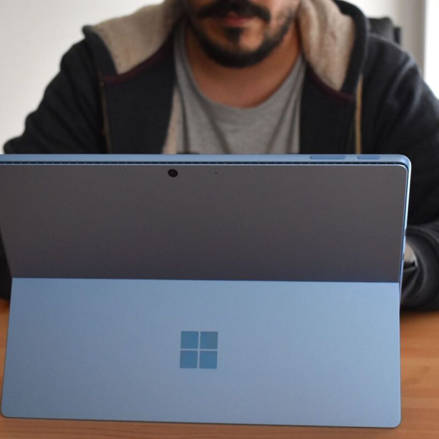 Microsoft Surface Pro 9 &ndash; 13", 8gb+256gb, I5, Windows 11 (tablet Y Notebook) image number 2.0