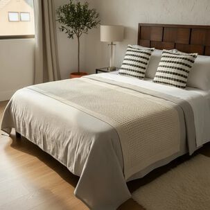 Set Piecera Tejida Beige + 2 Fundas De Coj&iacute;n 45 45 Cm