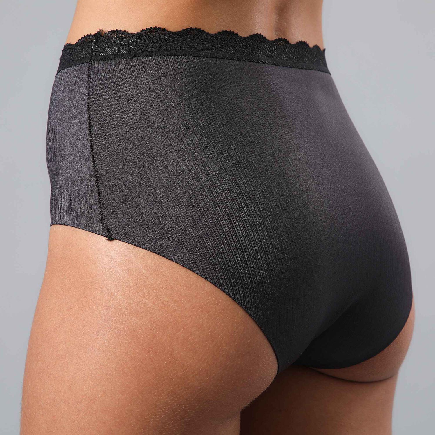 Pack 2x Calzon Alto Sin Costuras Mujer Flores 25218-2 image number 1.0