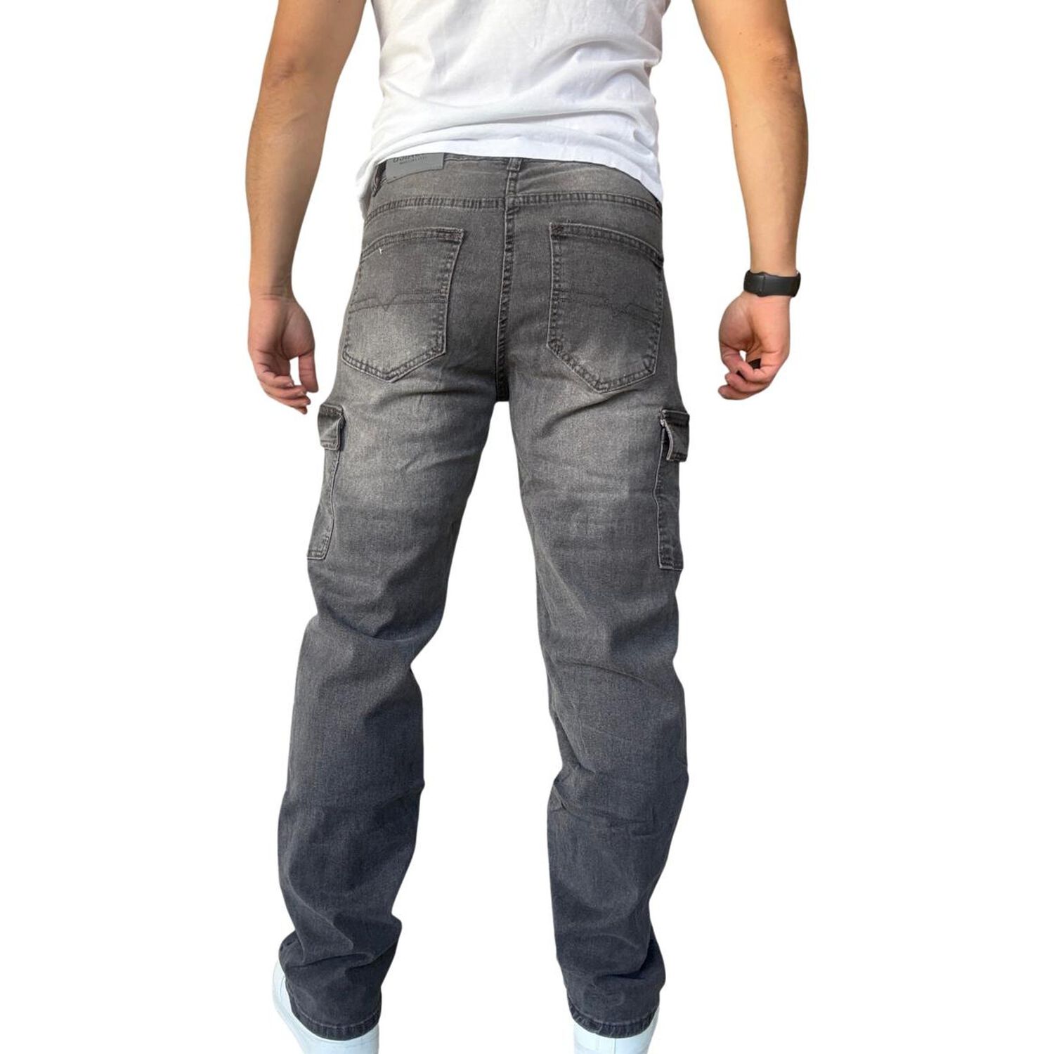 Jeans Cargo Recto Elasticado Stragth Fit Focalizado image number 14.0