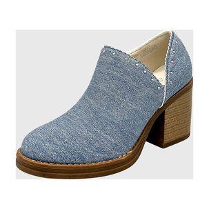 Bot&iacute;n Para Mujer Con Taco De 8 Cm, Cierre Lateral Y Tachas Decorativas Celeste.