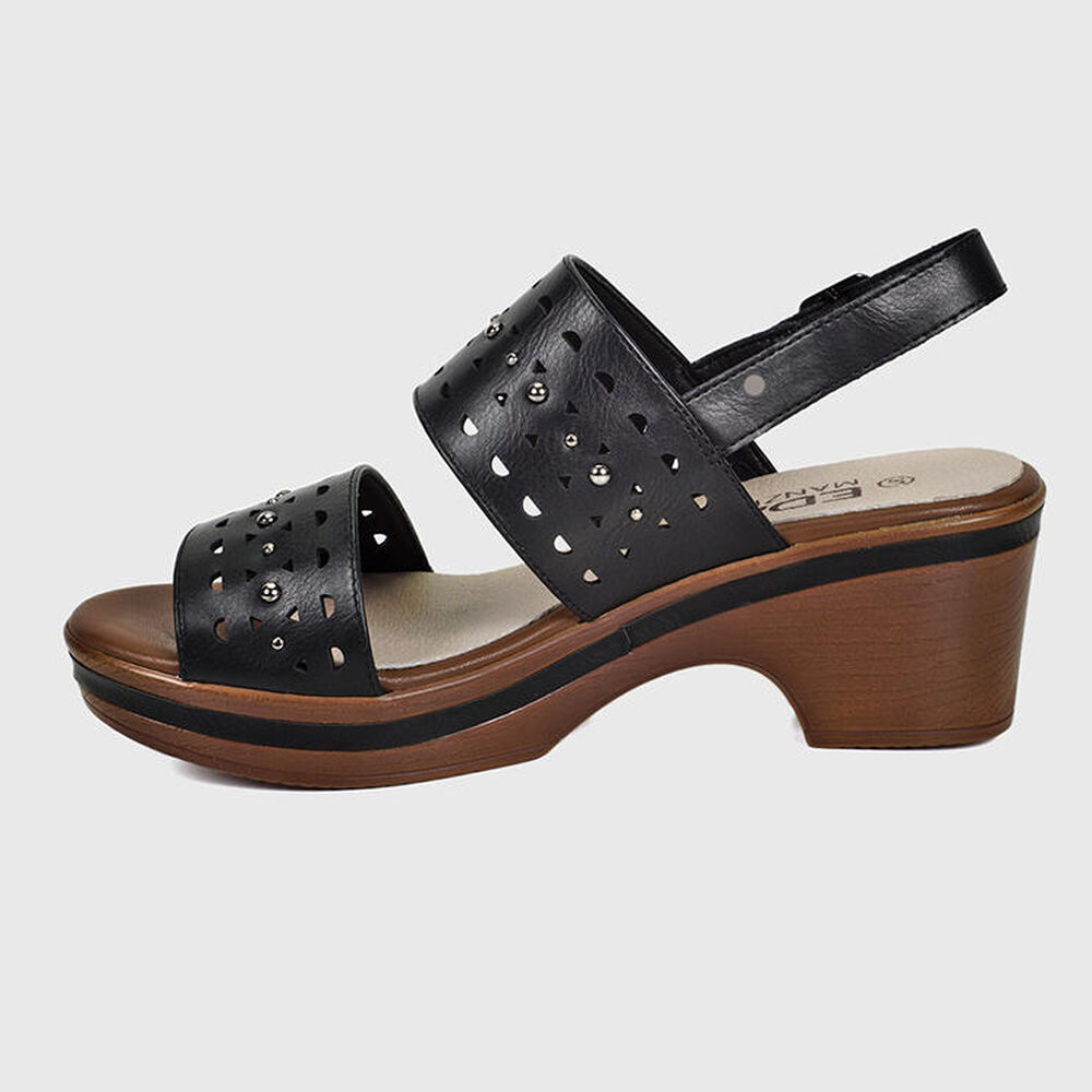 Sandalia Mariana Negro image number 3.0