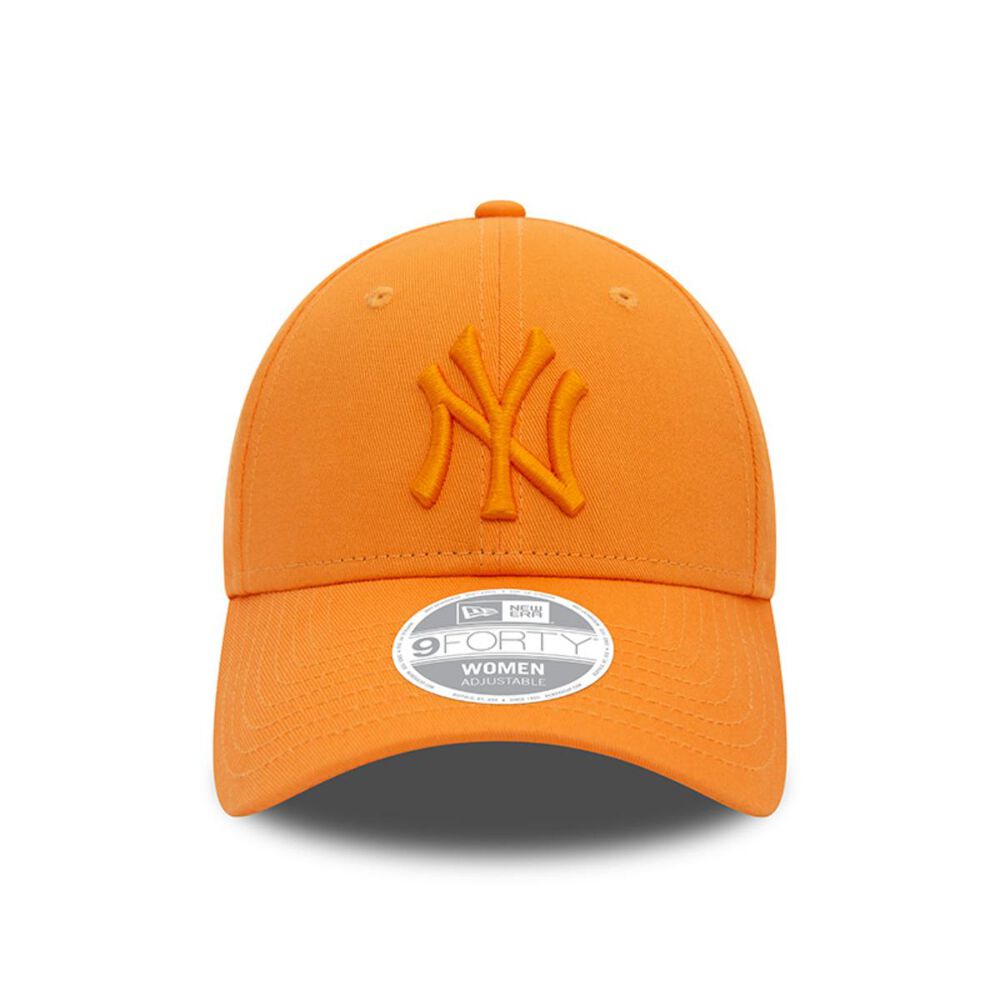 Gorra 9forty New York Yankees League Essential Naranja Woman image number 2.0