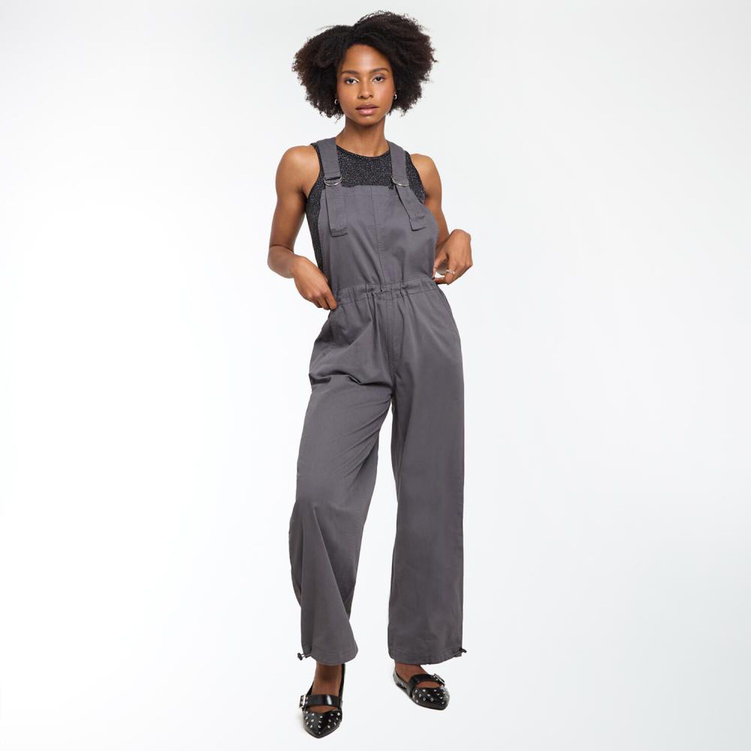 Jardinera Cargo Denim Tiro Medio Regular Mujer Rolly Go image number 0.0