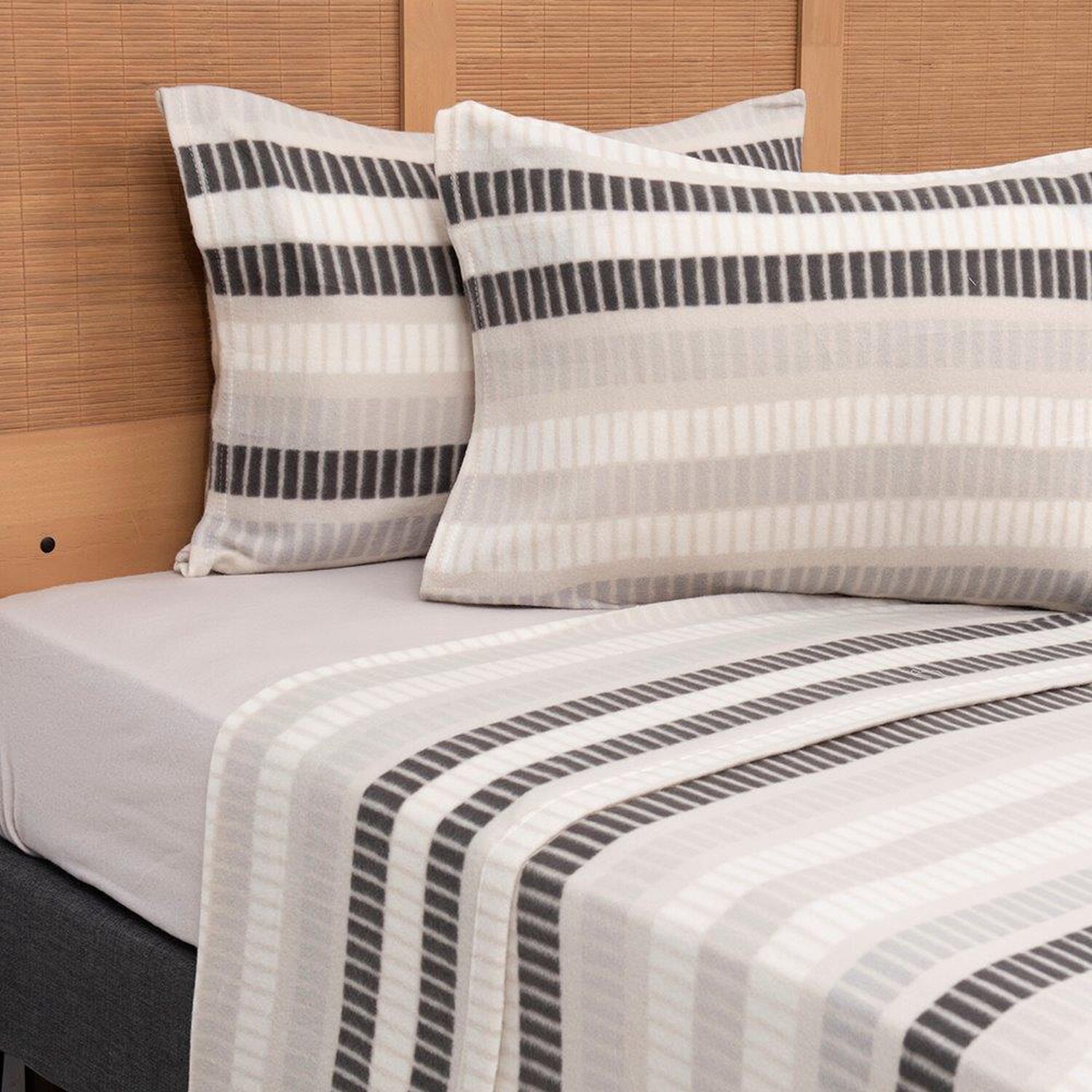 Sabana Polar Estampada King Flux image number 2.0