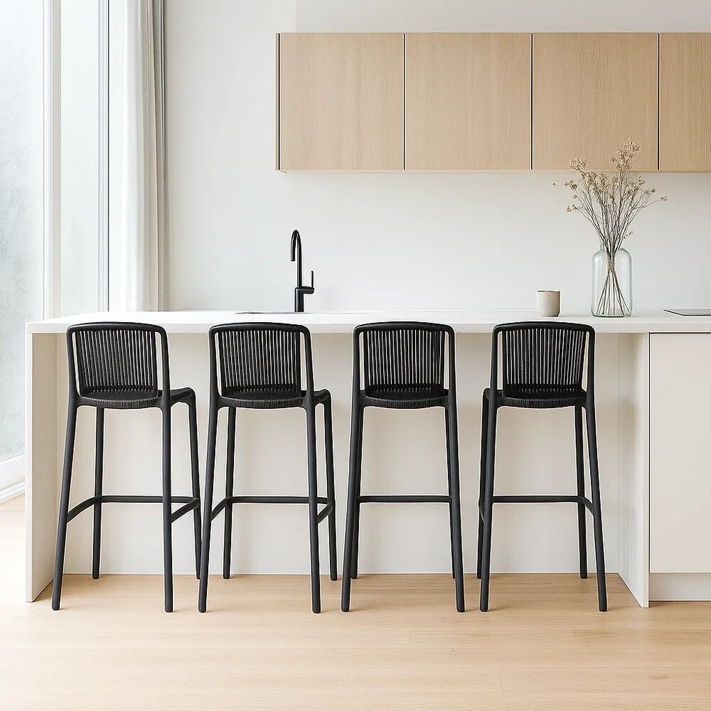 Pack De 4 Taburetes Altos Capri Polipropileno - Negro image number 2.0